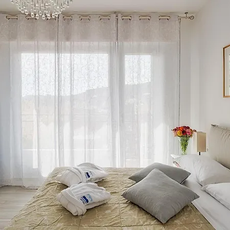 公寓 Monnalisa 阿尔玛·迪·塔吉亚